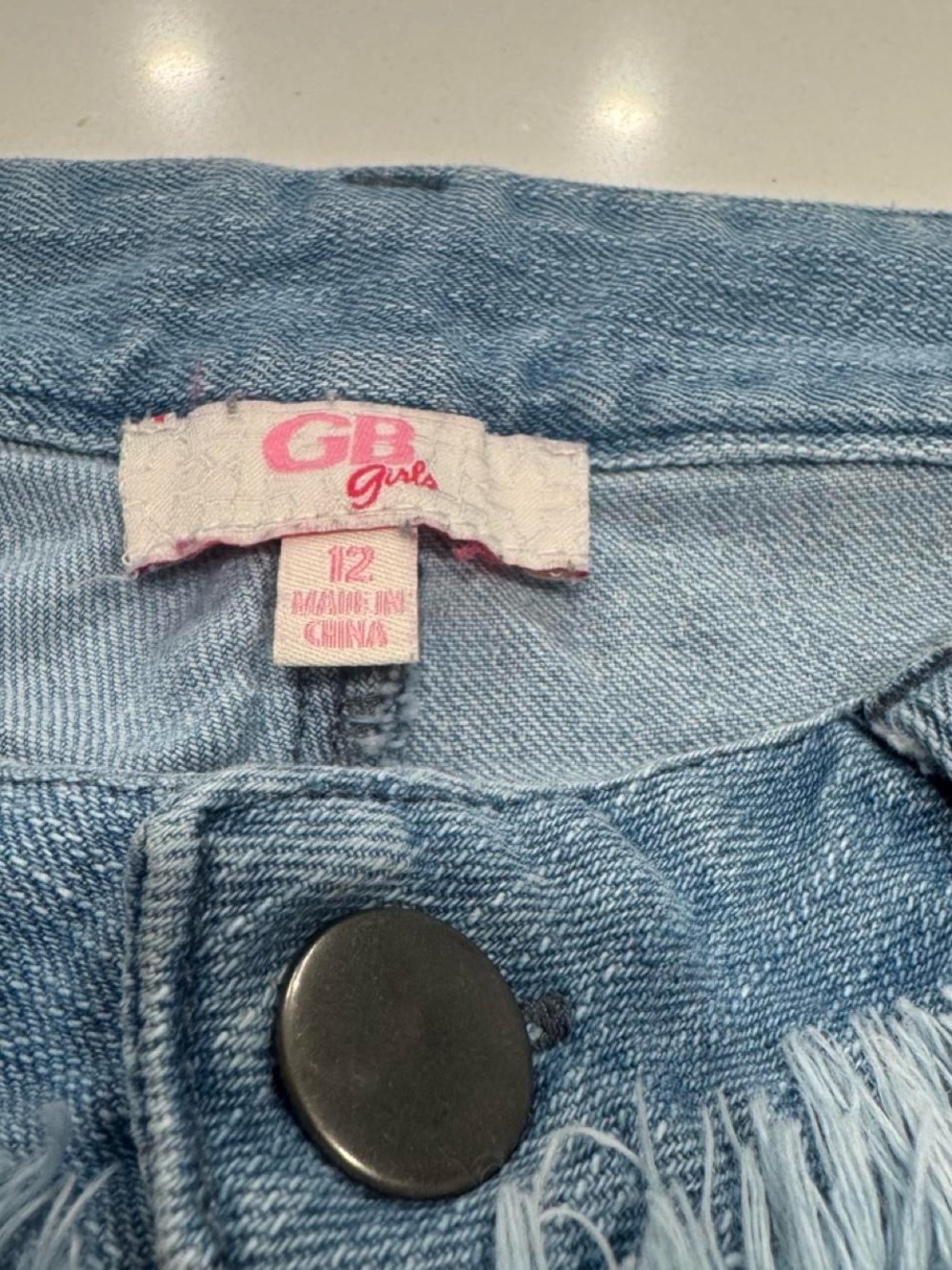 Like New GB Girls Light Blue Distressed Jean Shorts in Girl’s Size 12
